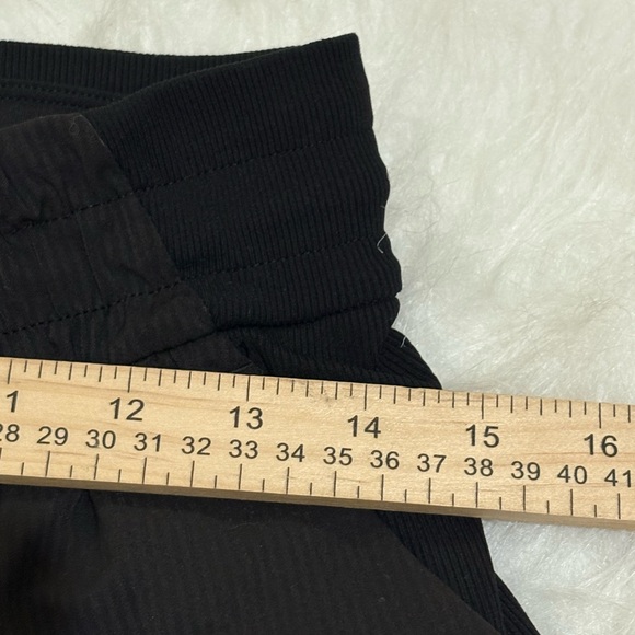 Lululemon Dance Studio Mid-Rise Jogger Full Length Womens Size 6 - Picture 4 of 6